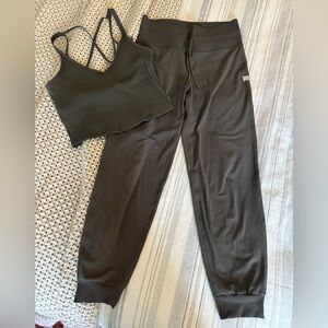 Vuori Set-size M bottom/Size L top-like new condition